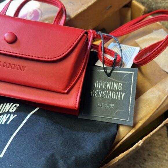 Opening Ceremony Red Razor Clam shoulder bag - Picture 5 of 6